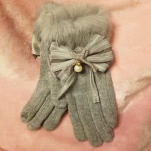 Winter gloves